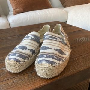 Solides espadrilles